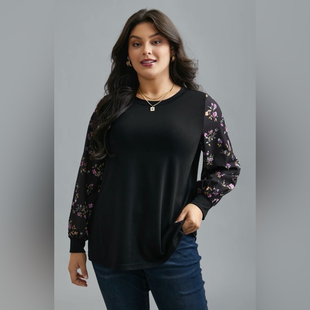 BloomChic Floral Sleeve Black Top